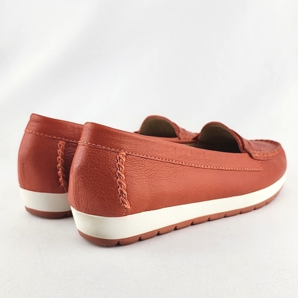 GEOX Women's Orange White Leather Flat Casual Loafer Shoe Almond Toe Size 37.5 - Picture 6 of 16